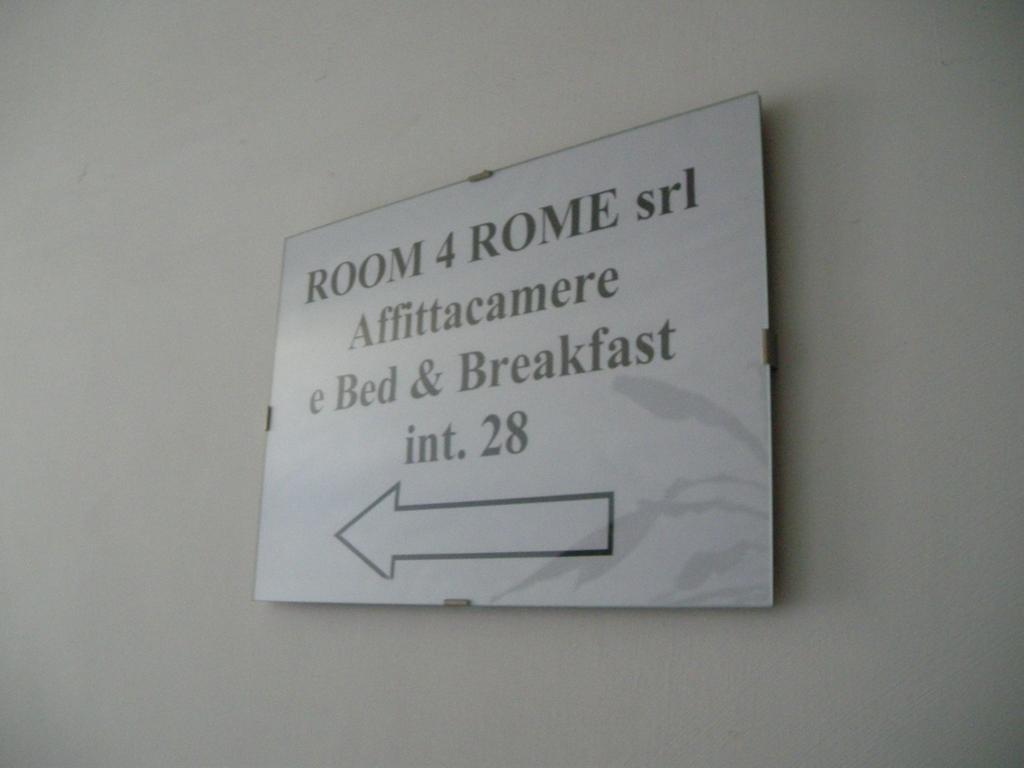 Room 4 Rome B&B Risorgimento Экстерьер фото